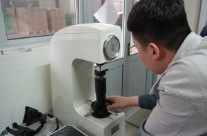 hardness-tester