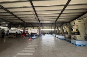 stainless-steel-parts-manufacturer-workshop